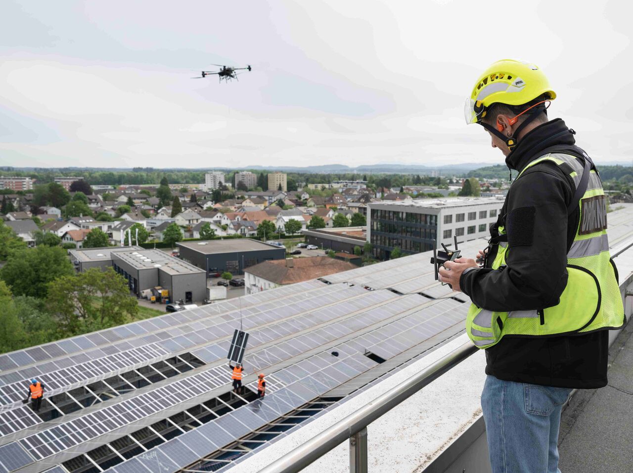 Lastendrohnen für Ersatzmodul-Transport